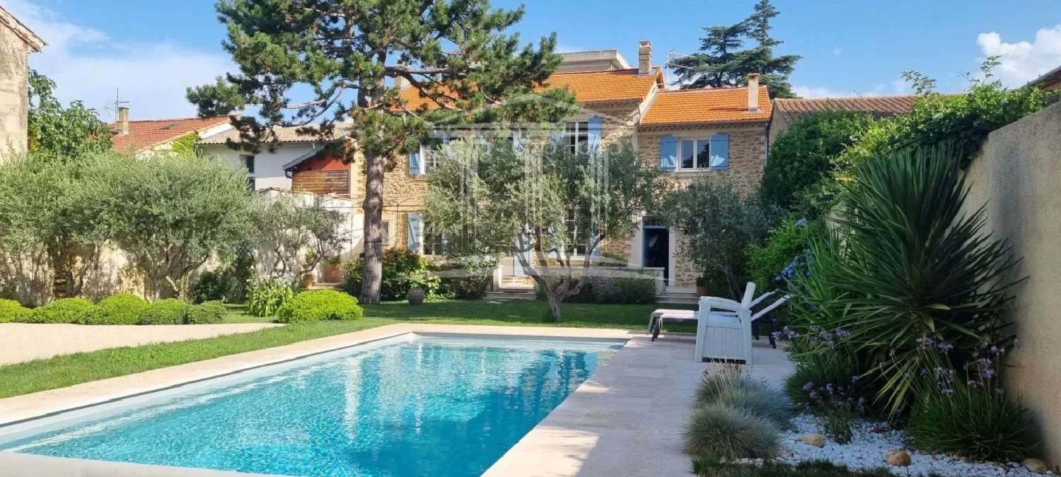 à vendre maison Sorgues Vaucluse 1