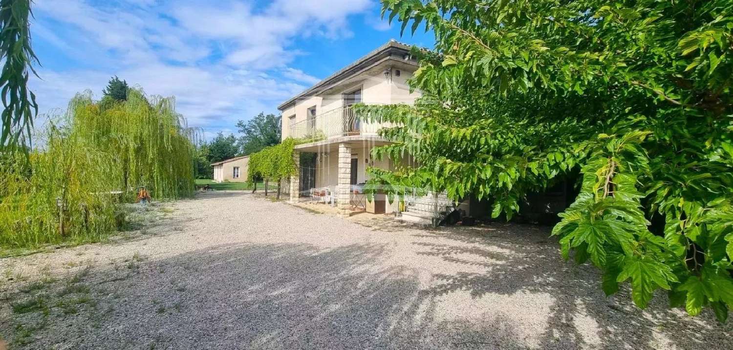 à vendre maison Sorgues Vaucluse 3