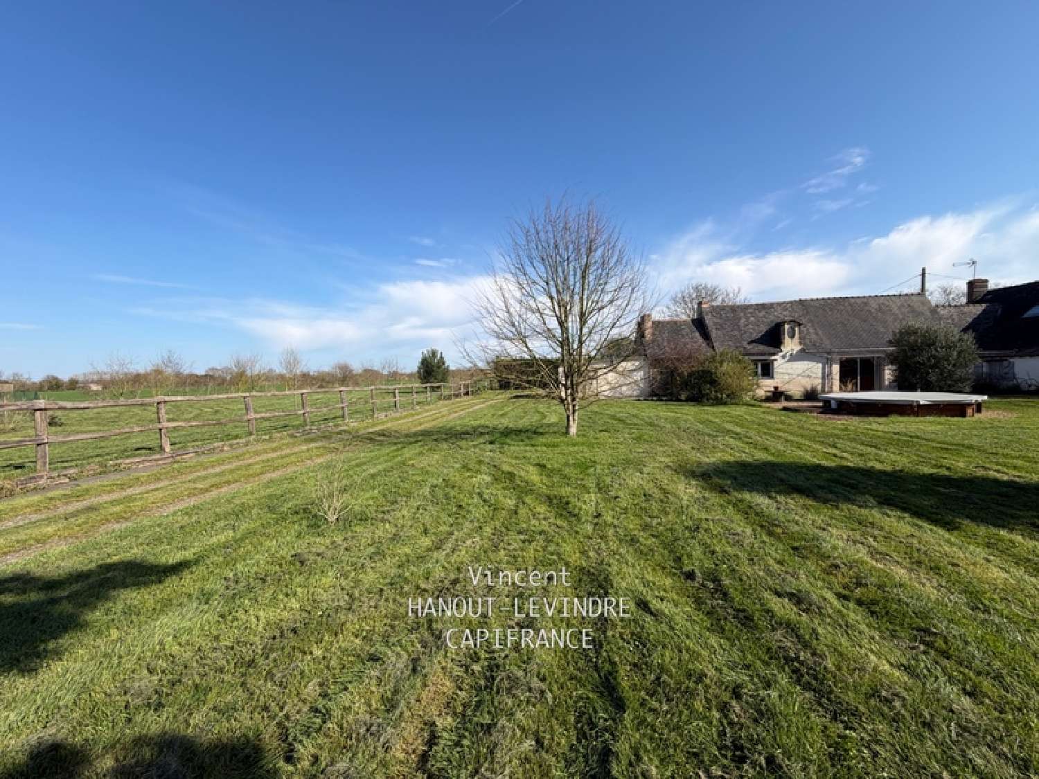 for sale house Soulaire-et-Bourg Maine-et-Loire 8