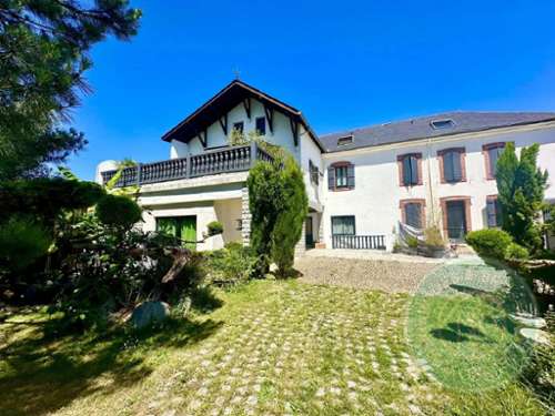 Tarbes Hautes-Pyrénées casa foto