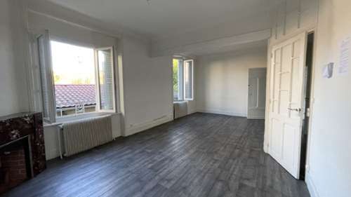 Thiers Puy-de-Dôme huis foto 7393149