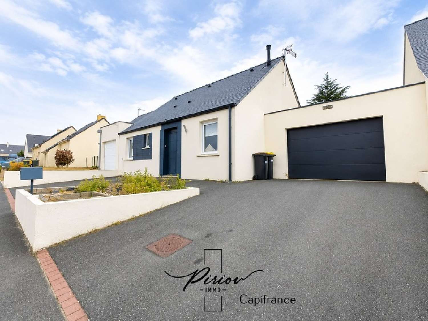 for sale house Thouarcé Maine-et-Loire 1