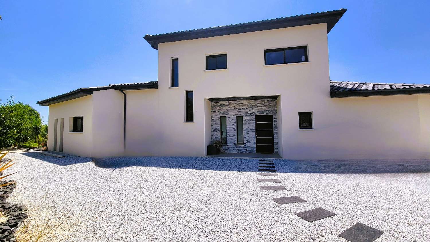  à vendre maison Tourbes Hérault 2