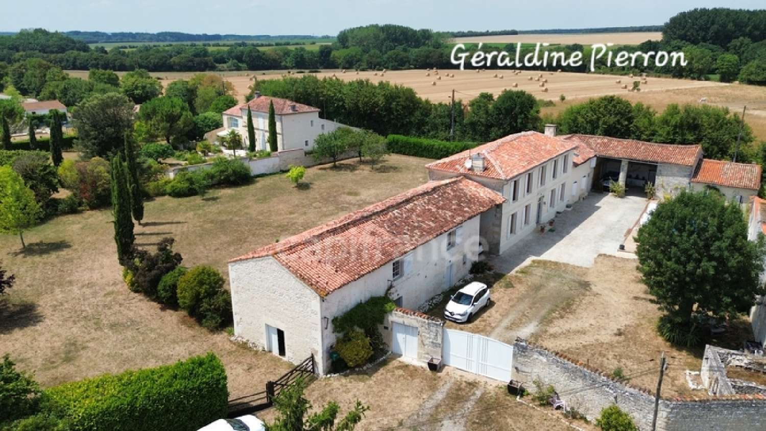  for sale house Varaize Charente-Maritime 1
