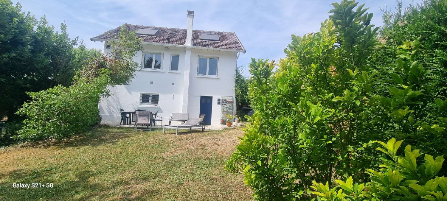 for sale house Vauréal Val-d'Oise 1