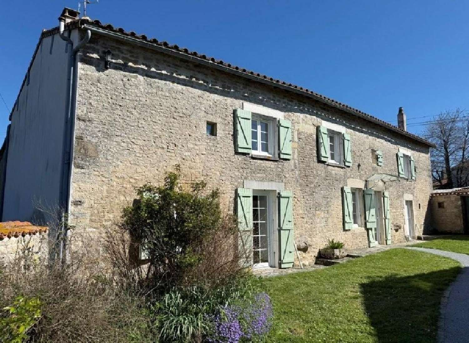 te koop huis Villefagnan Charente 4