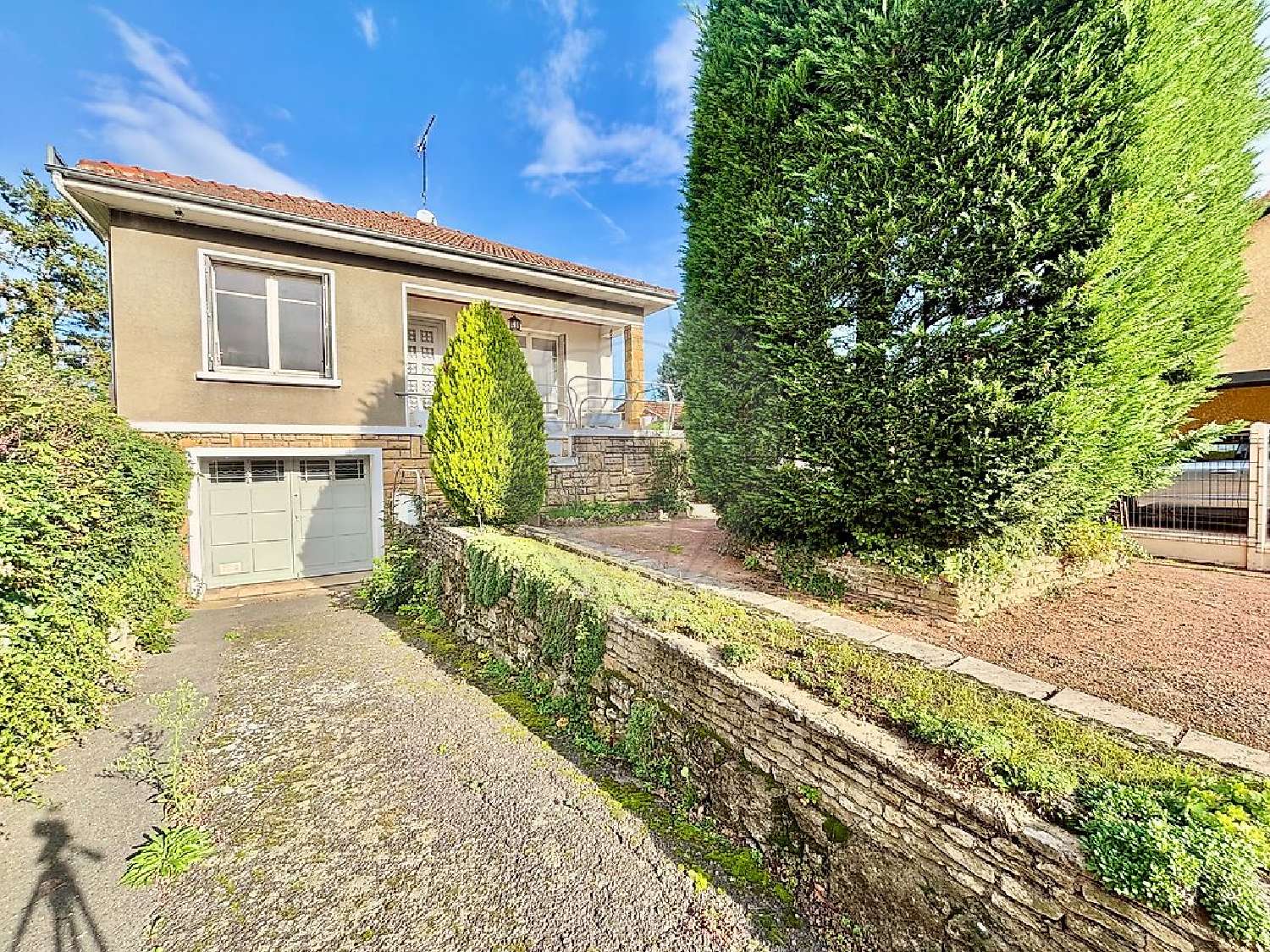 for sale house Villefranche-sur-Saône Rhône 1
