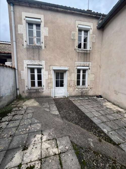 Xambes Charente Haus Bild 7385972