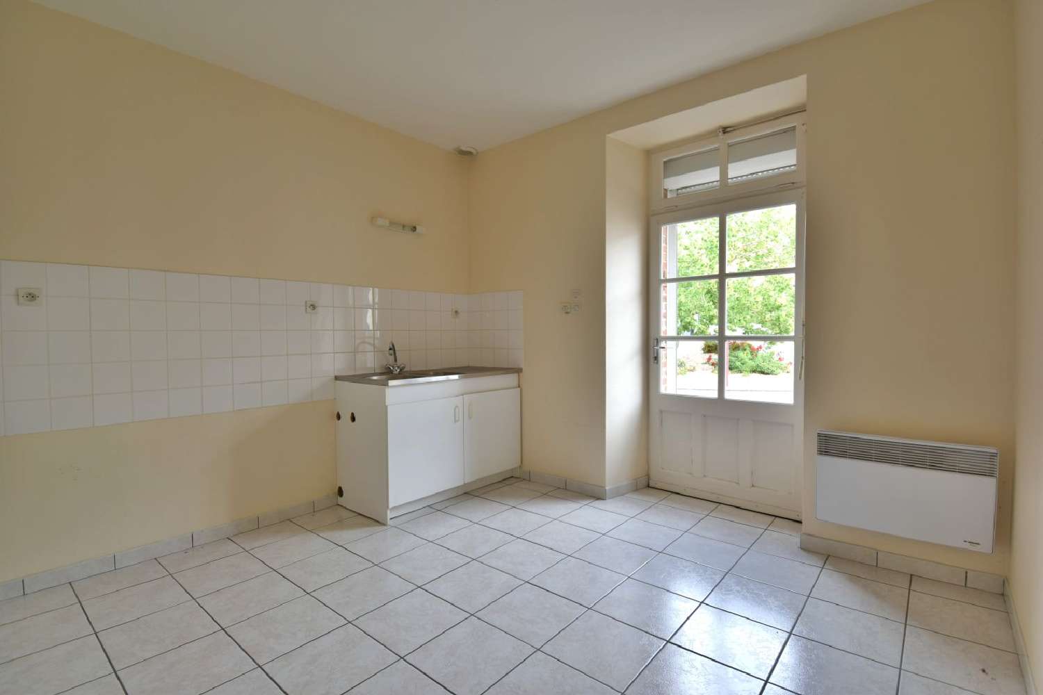  for sale house Yzernay Maine-et-Loire 4