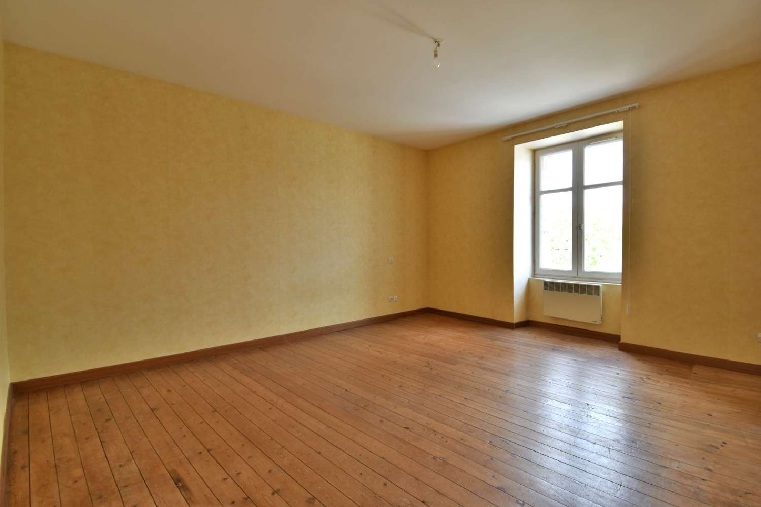  for sale house Yzernay Maine-et-Loire 5
