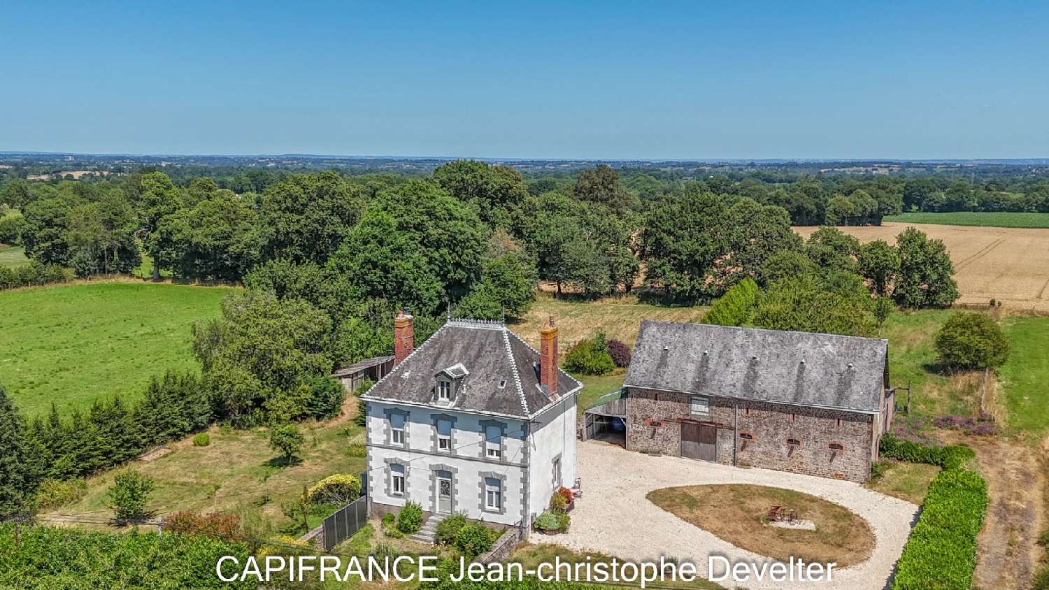 à vendre maison bourgeoise Ernée Mayenne 2
