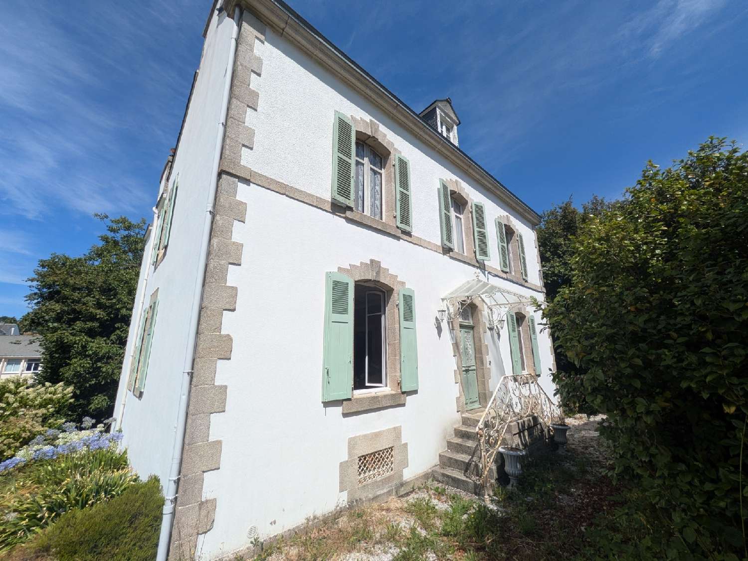 for sale mansion Guéméné-sur-Scorff Morbihan 3
