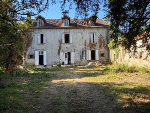 Plaisance Gers Bürgerhaus Bild 7395037