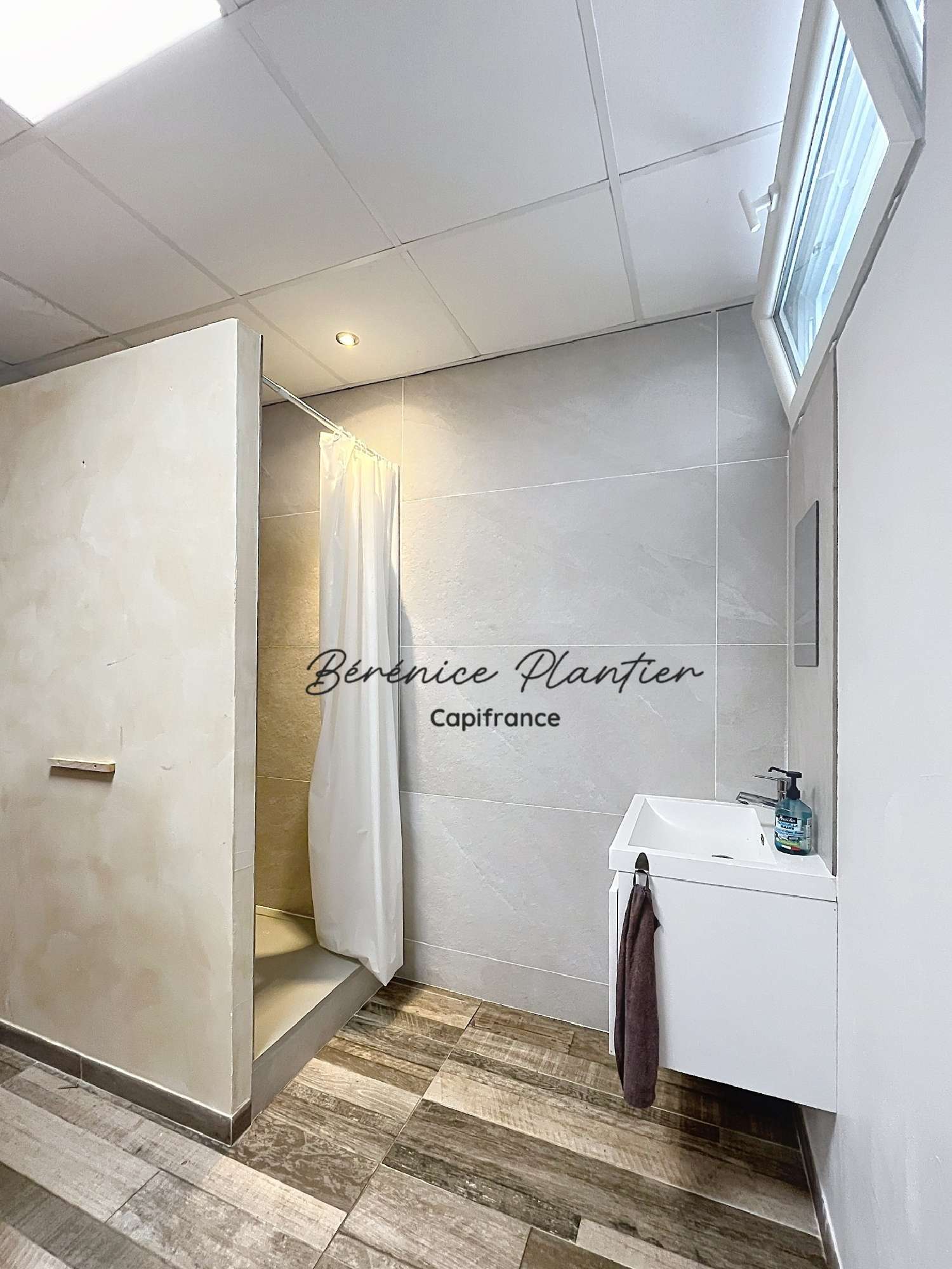 à vendre bureau Faucigny Haute-Savoie 6