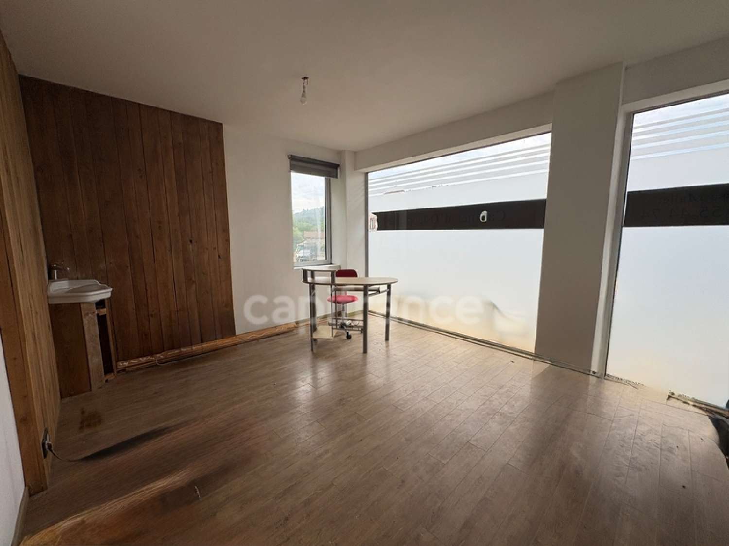 for sale office Saint-Julien-la-Vêtre Loire 2