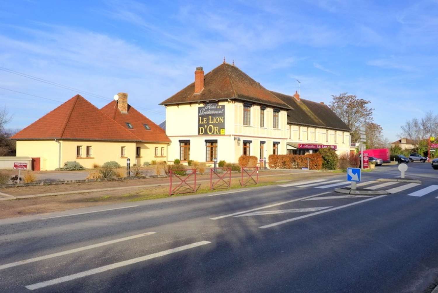 kaufen Restaurant Estivareilles Allier 1