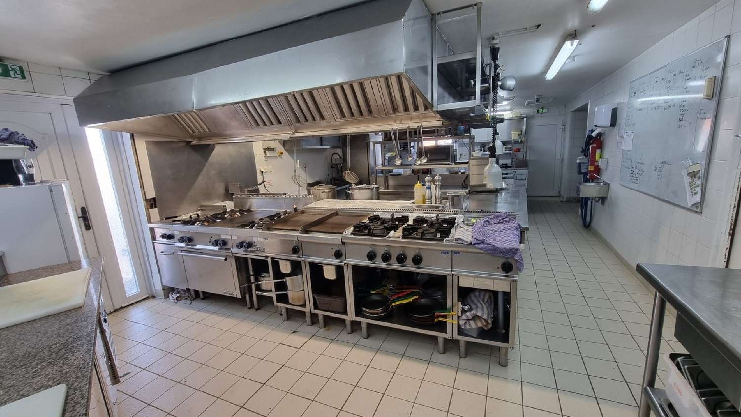 for sale restaurant La Cotinière Charente-Maritime 5
