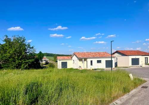Bazus Haute-Garonne terreno foto 7386029