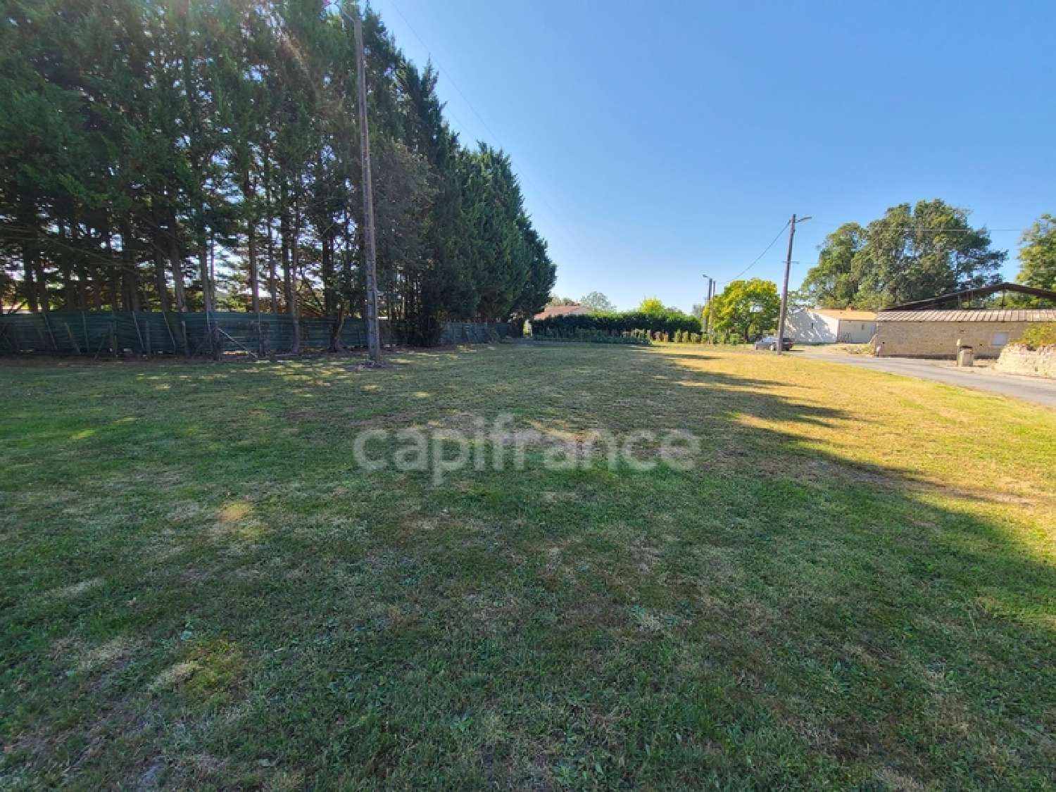 en venta terreno Bercloux Charente-Maritime 3
