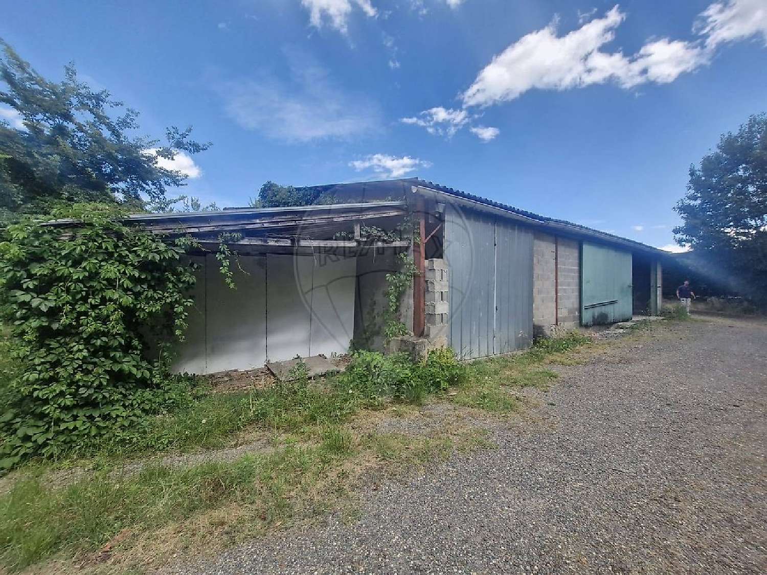 en venta terreno Guéreins Ain 2
