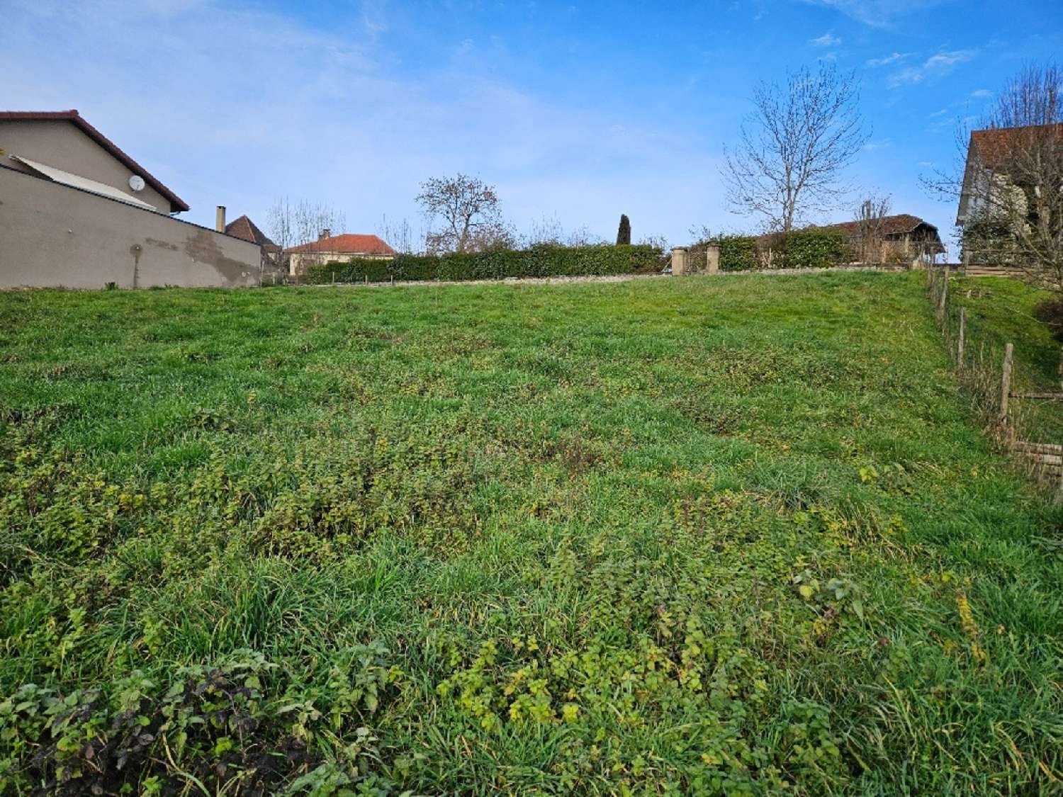  à vendre terrain Maurs Cantal 3