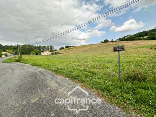 Saint-Caprais-de-Lerm Lot-et-Garonne terreno foto 7392574