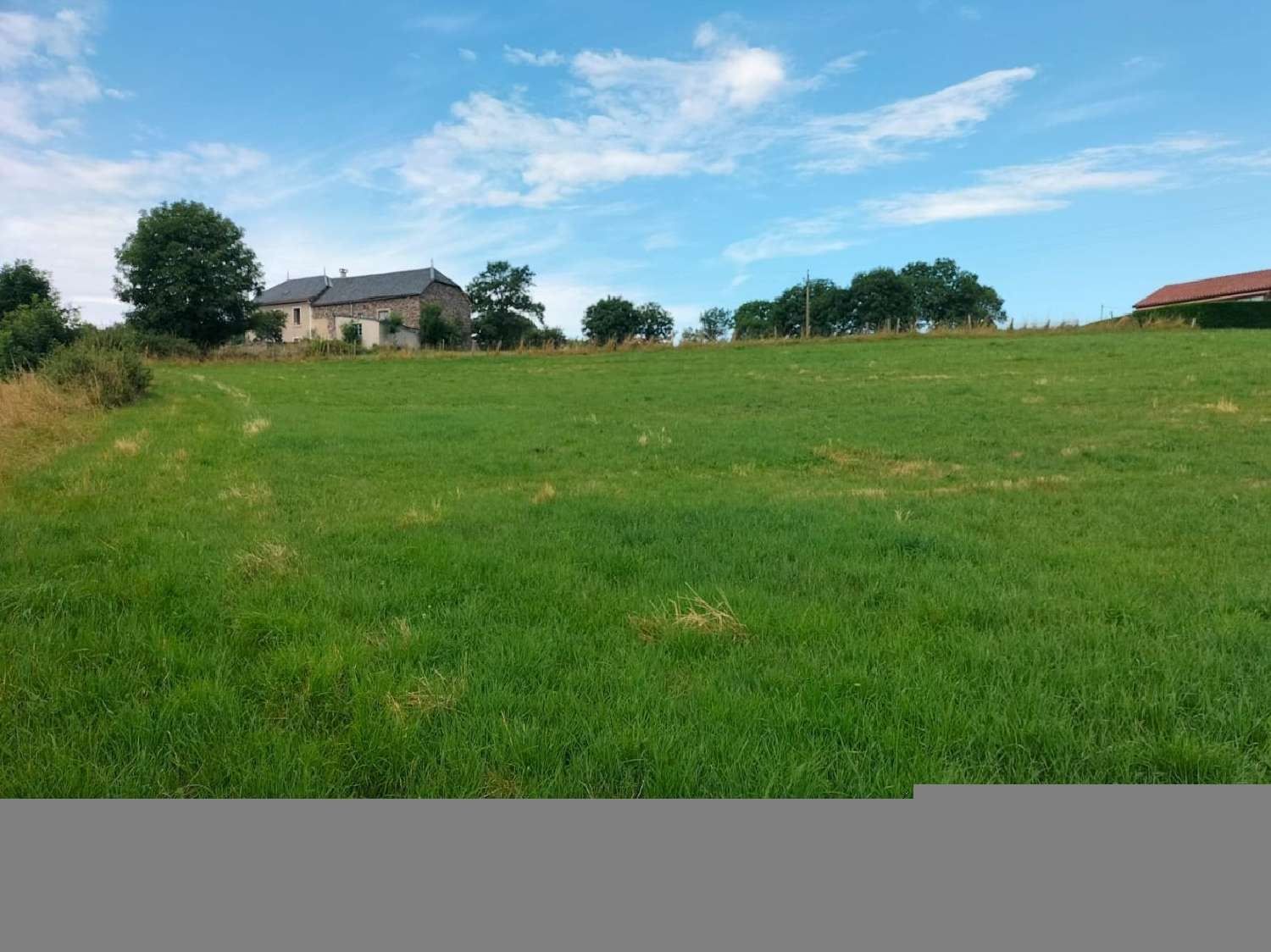 te koop terrein Saint-Georges Cantal 4