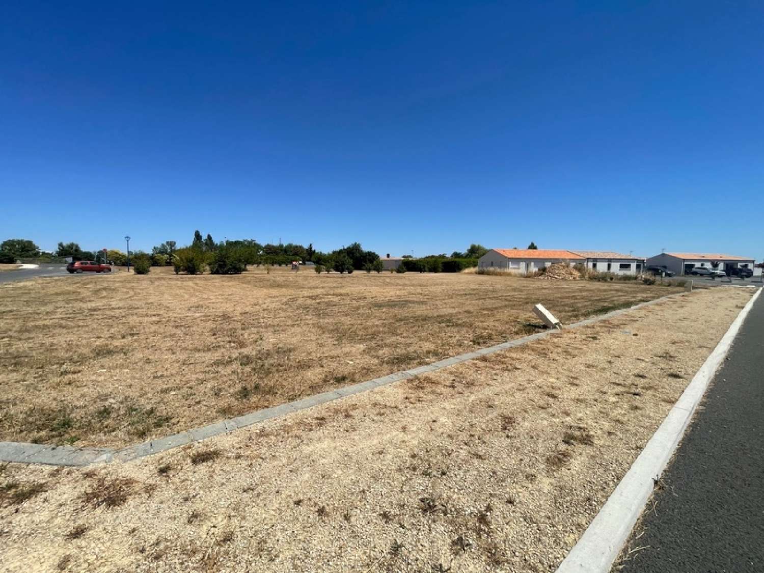 te koop terrein Sainte-Radégonde-des-Noyers Vendée 2