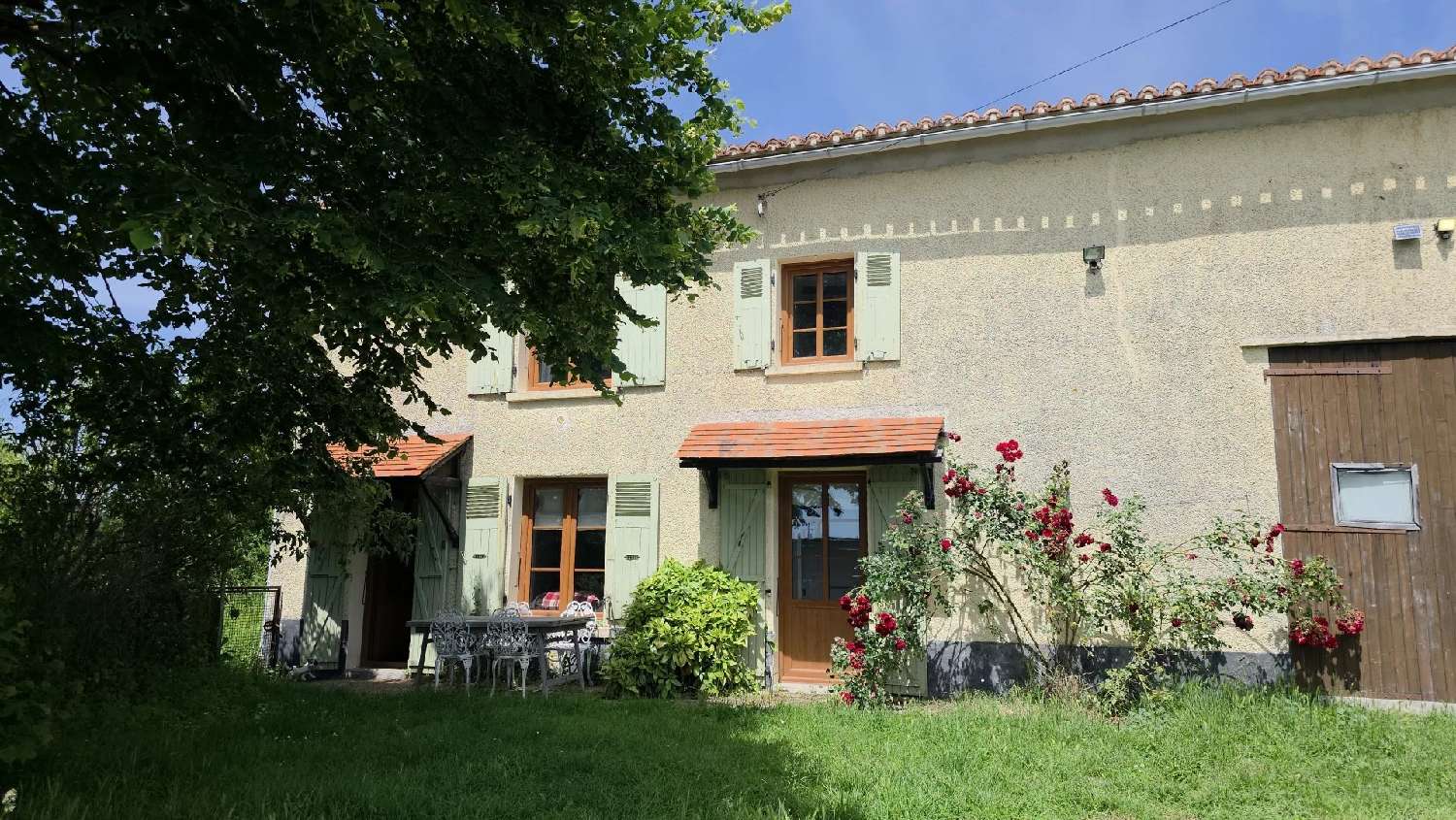 te koop terrein Thiat Haute-Vienne 1