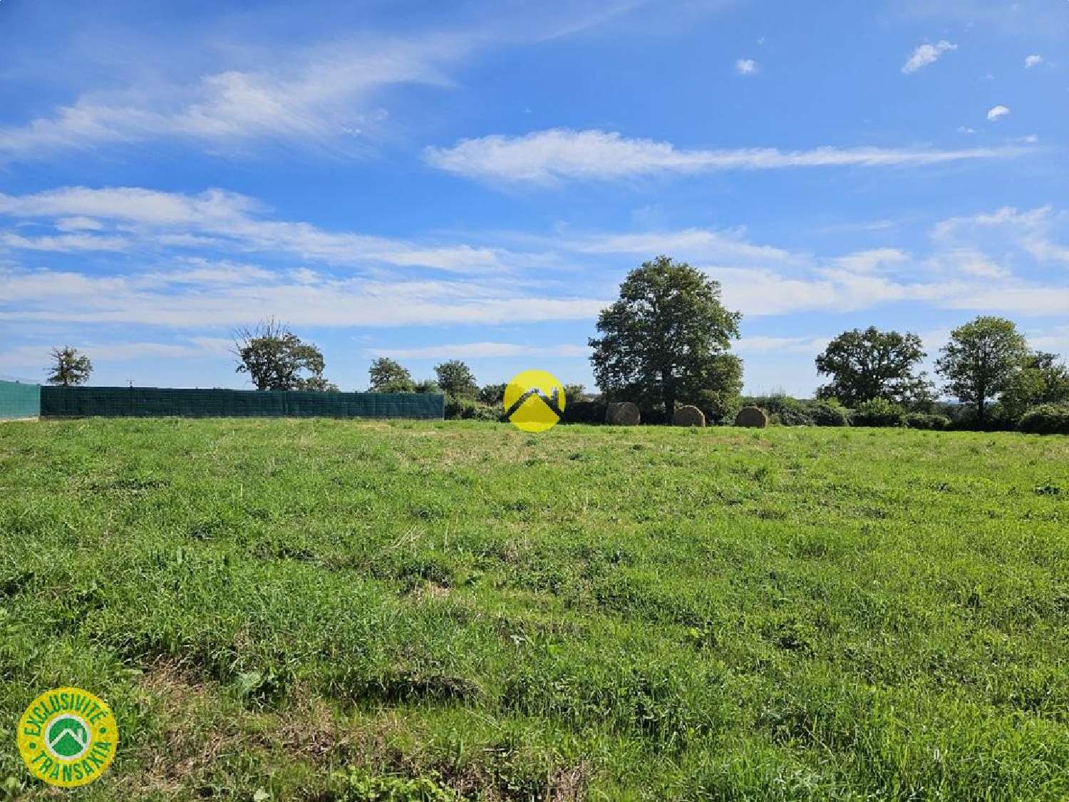 for sale terrain Venas Allier 2