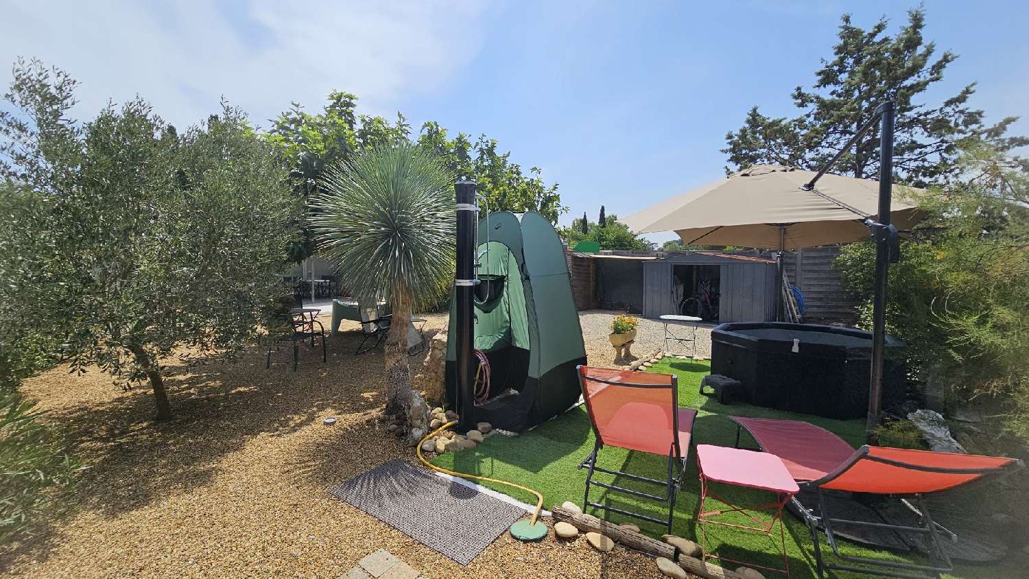 te koop terrein Vias Hérault 7