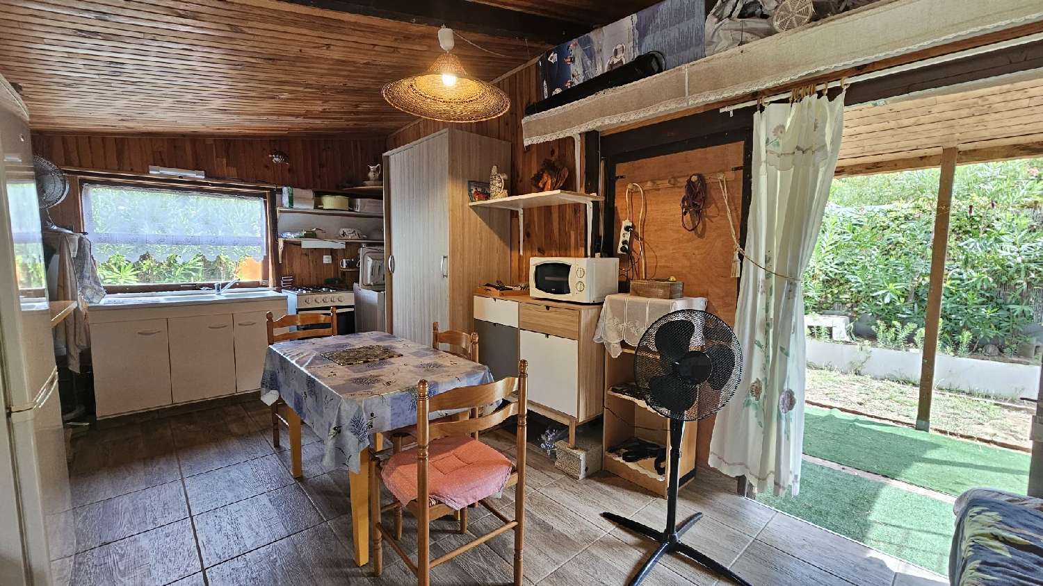  à vendre terrain Vias Hérault 4