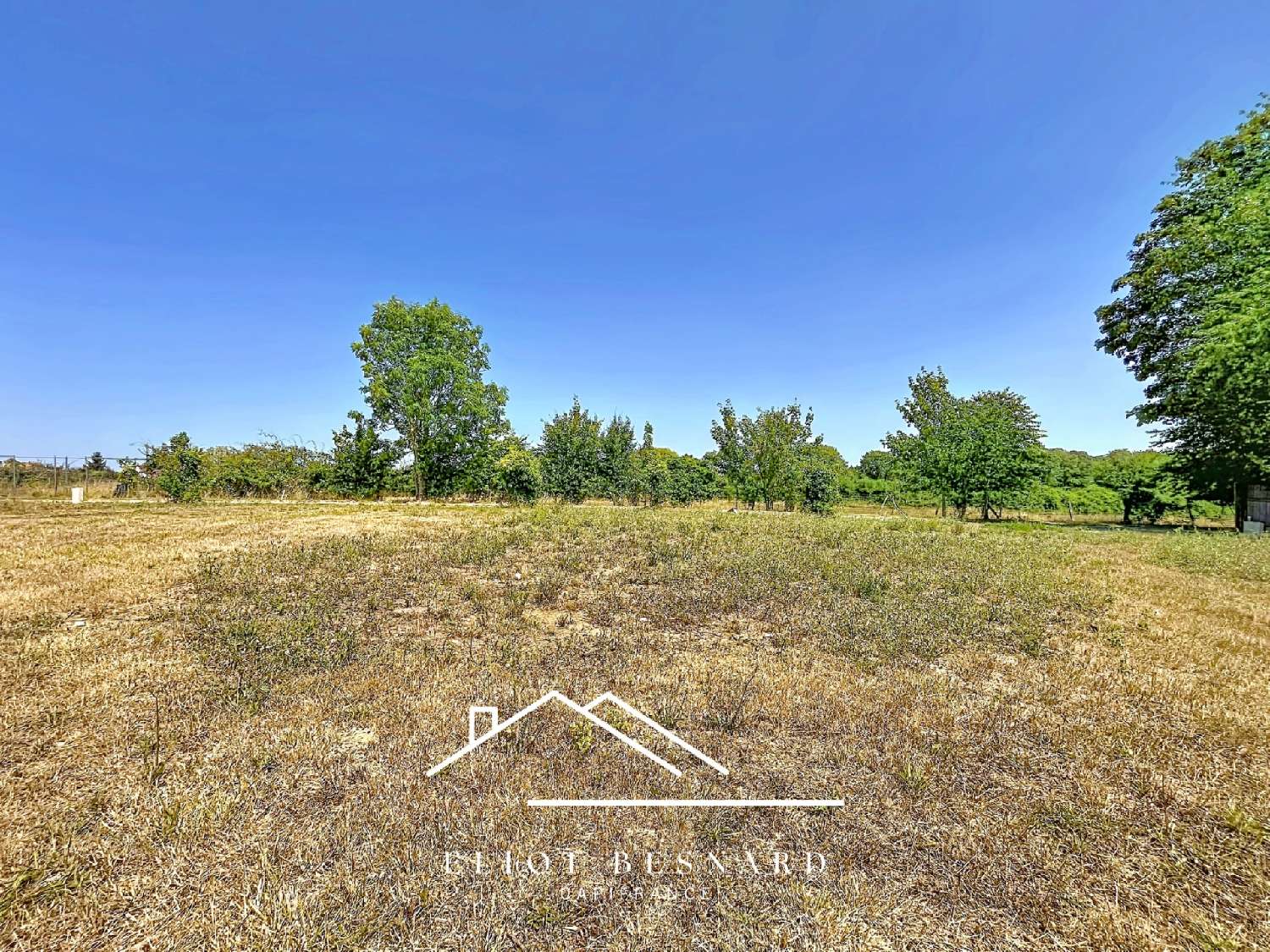 en venta terreno Vieux-Fumé Calvados 1