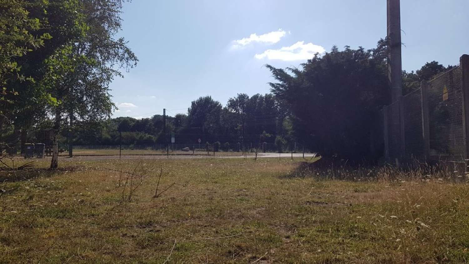  en venta terreno Villeperdue Indre-et-Loire 2