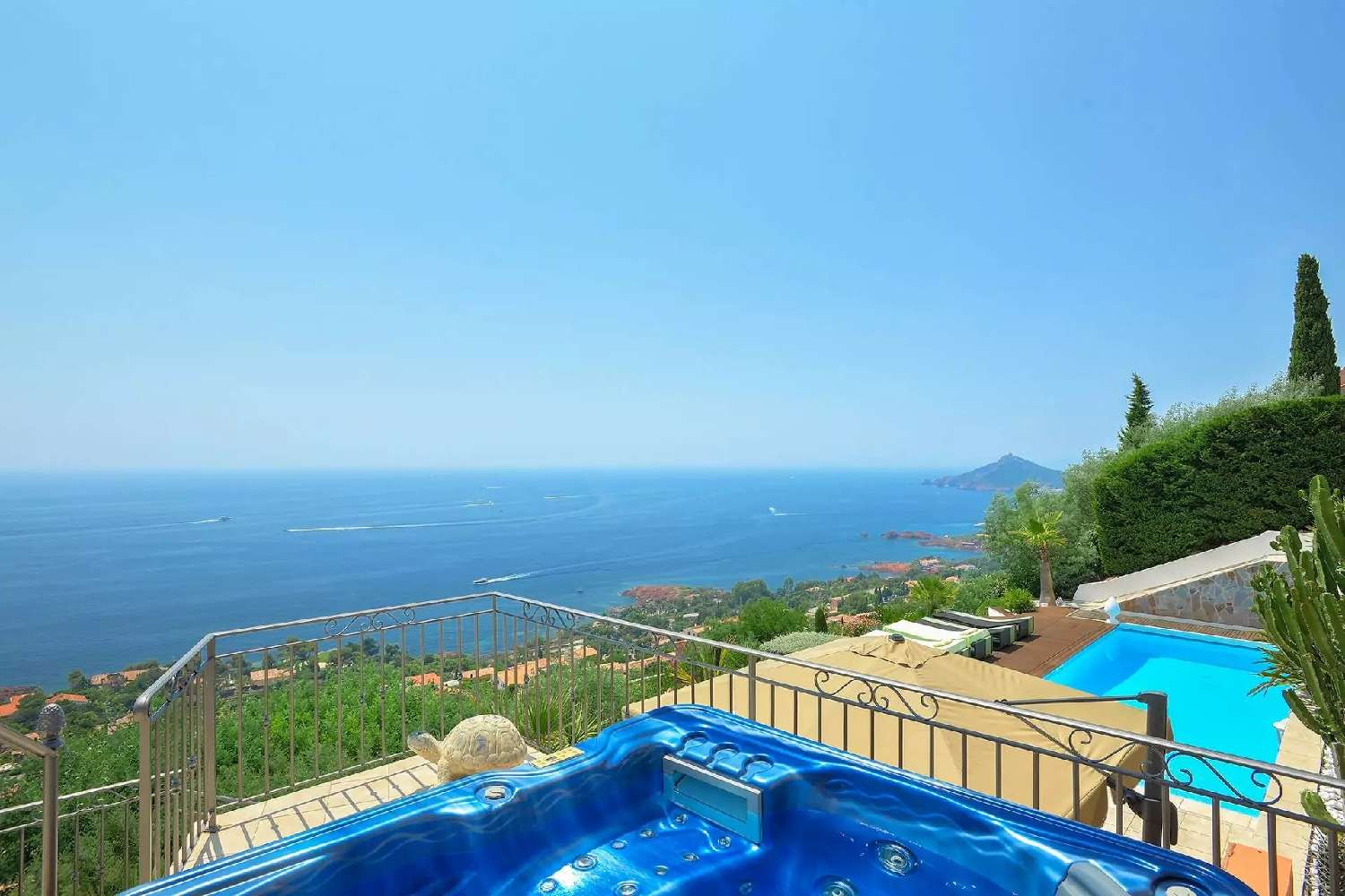 en venta villa Anthéor Var 3