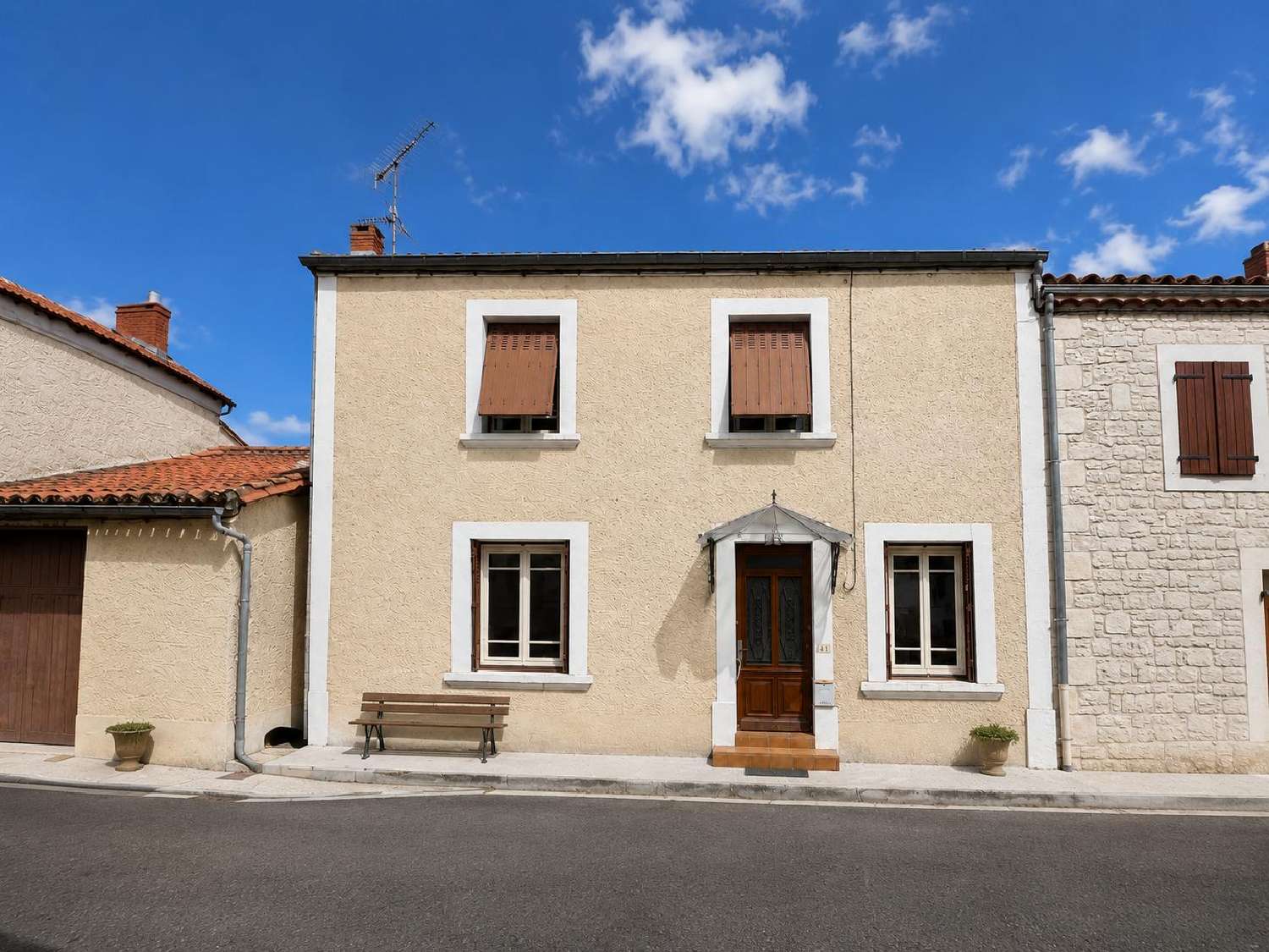 for sale villa Bourlens Lot-et-Garonne 1