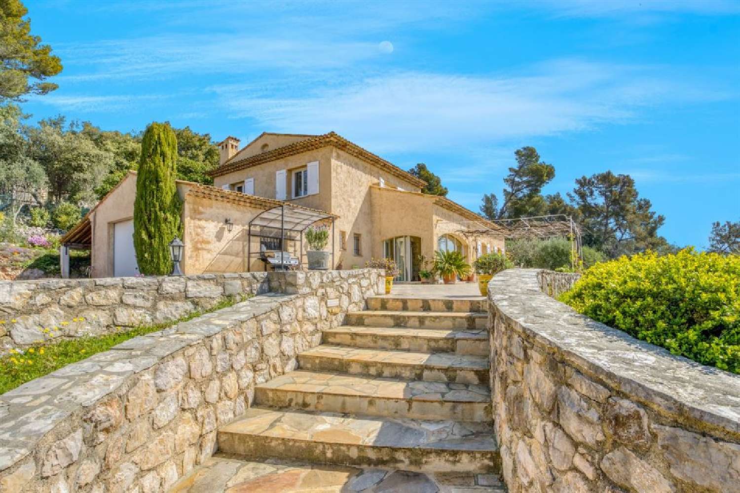 à vendre villa Cabris Alpes-Maritimes 5