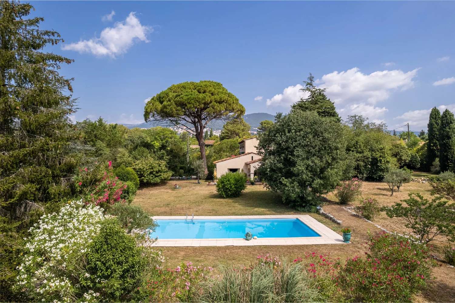  à vendre villa Grasse Alpes-Maritimes 1