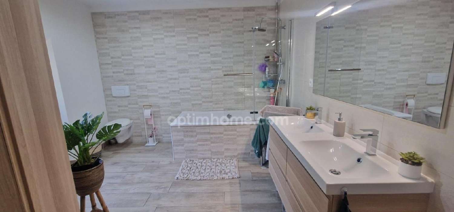 à vendre villa Istres Bouches-du-Rhône 8