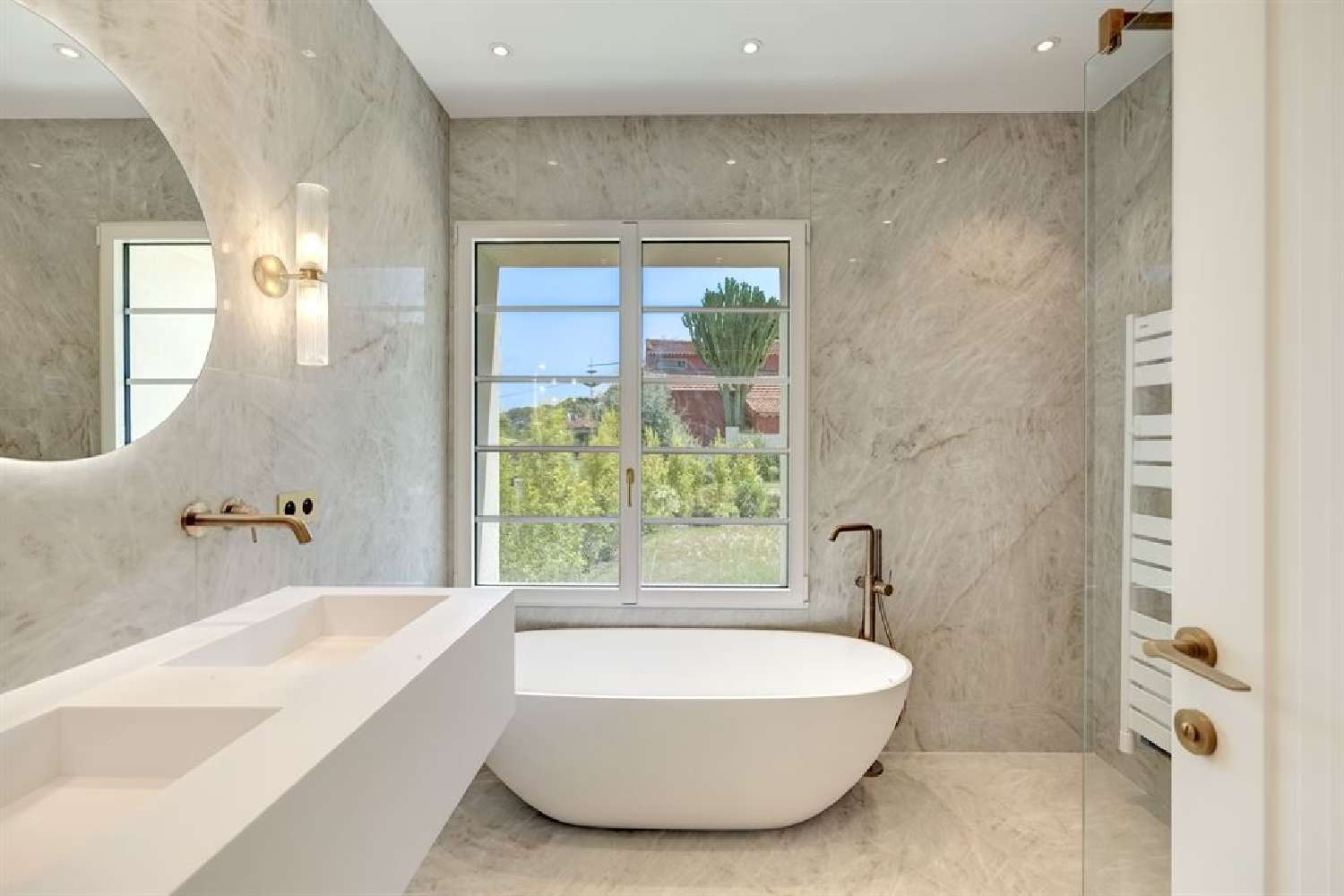 for sale villa Juan-les-Pins Alpes-Maritimes 8