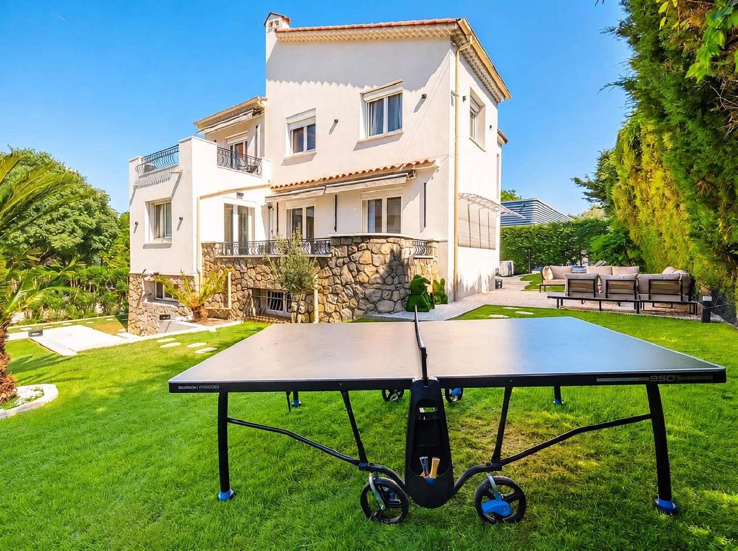 à vendre villa Juan-les-Pins Alpes-Maritimes 3