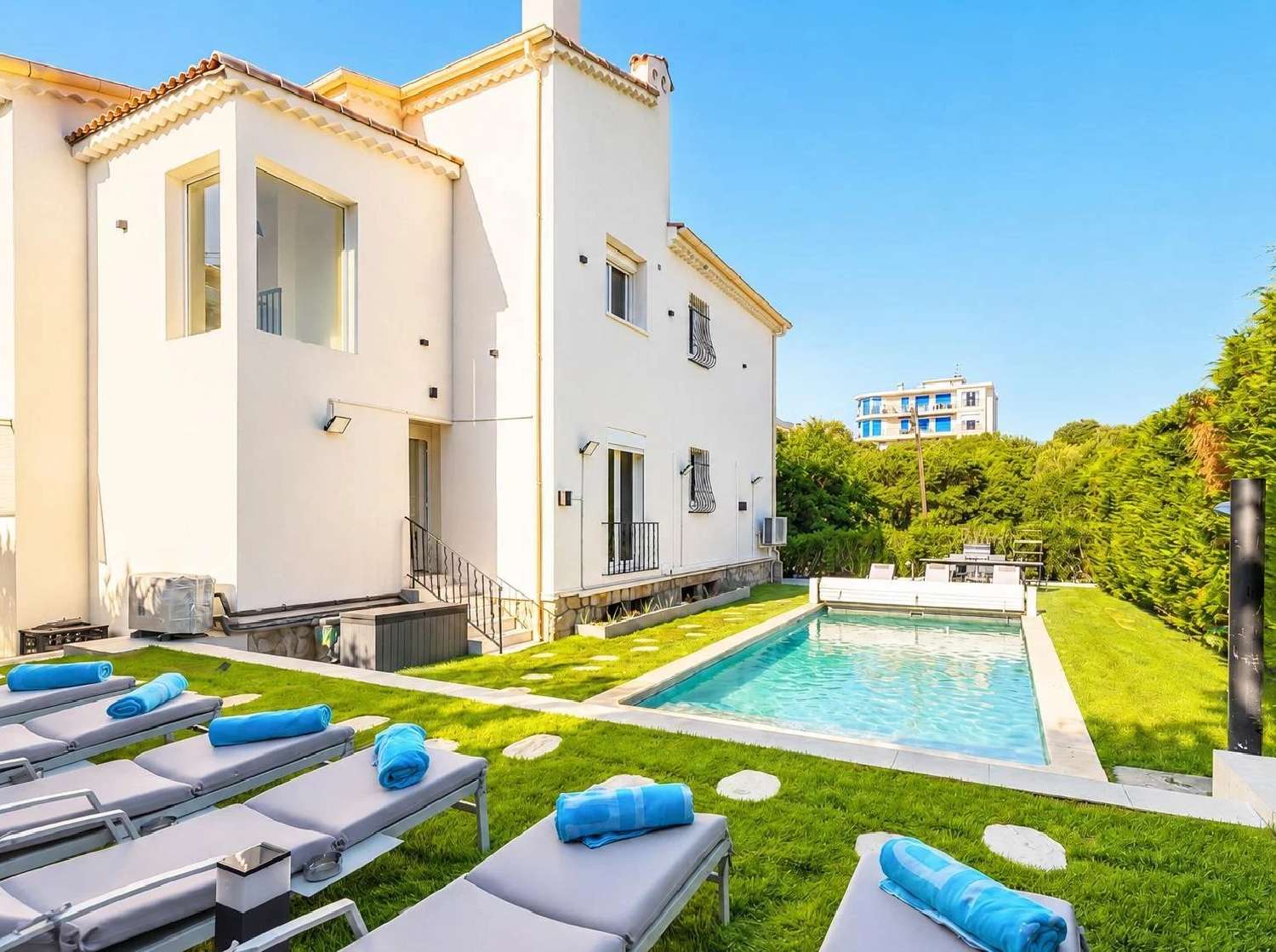 à vendre villa Juan-les-Pins Alpes-Maritimes 5