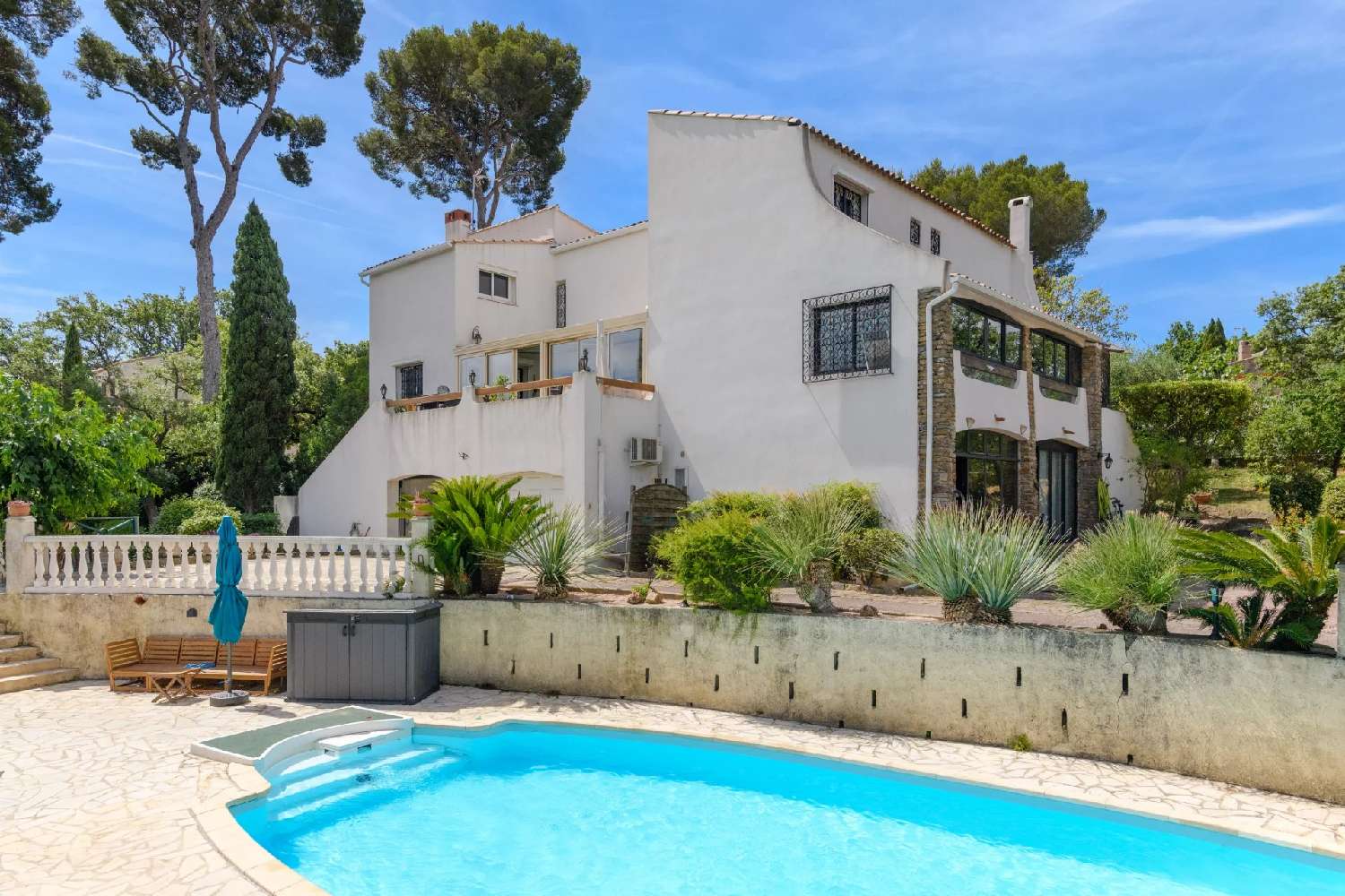 for sale villa Le Pradet Var 2