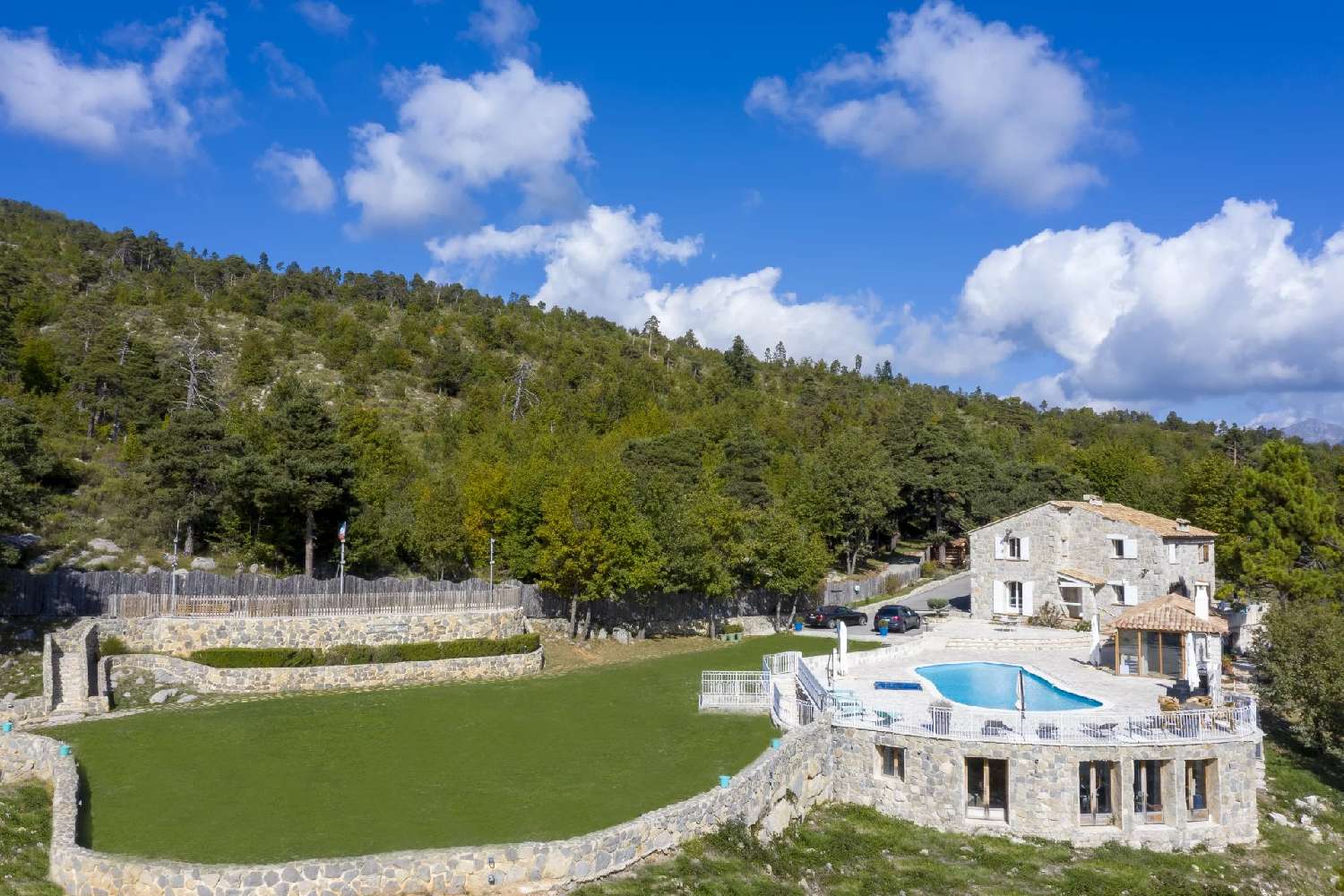 kaufen Villa Lucéram Alpes-Maritimes 3