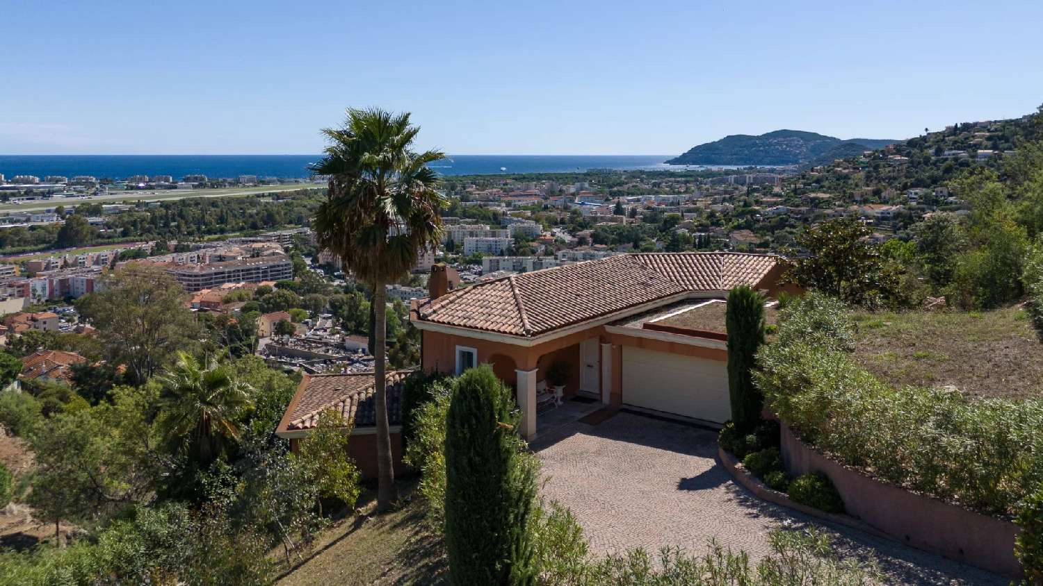 en venta villa Mandelieu-la-Napoule Alpes-Maritimes 8