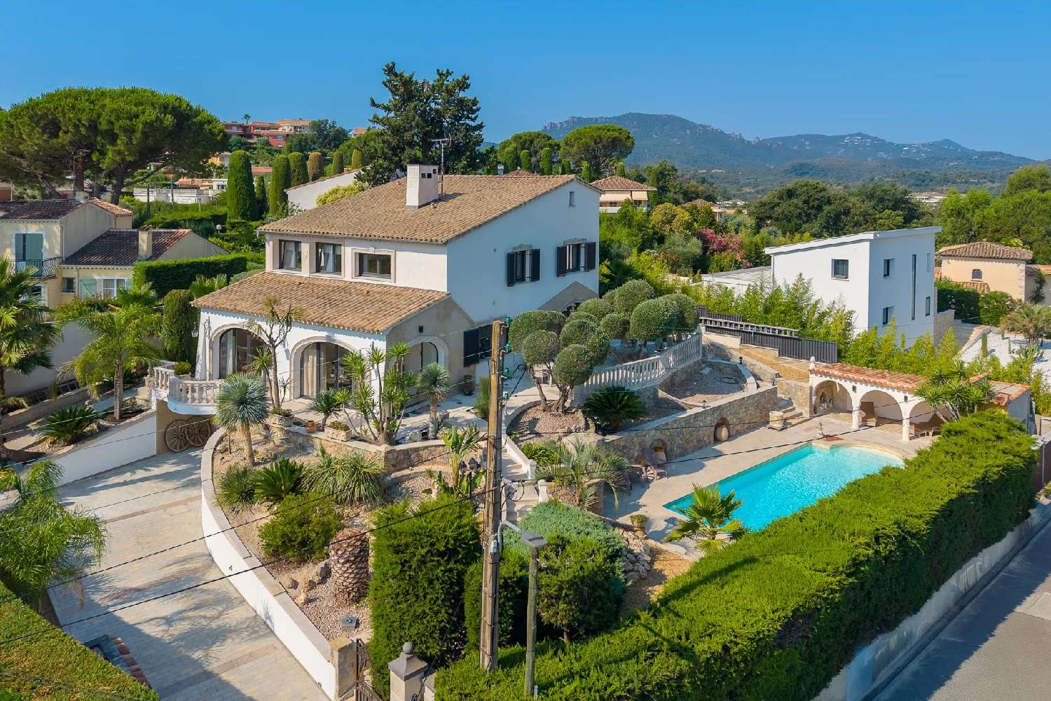 te koop villa Mandelieu-la-Napoule Alpes-Maritimes 2