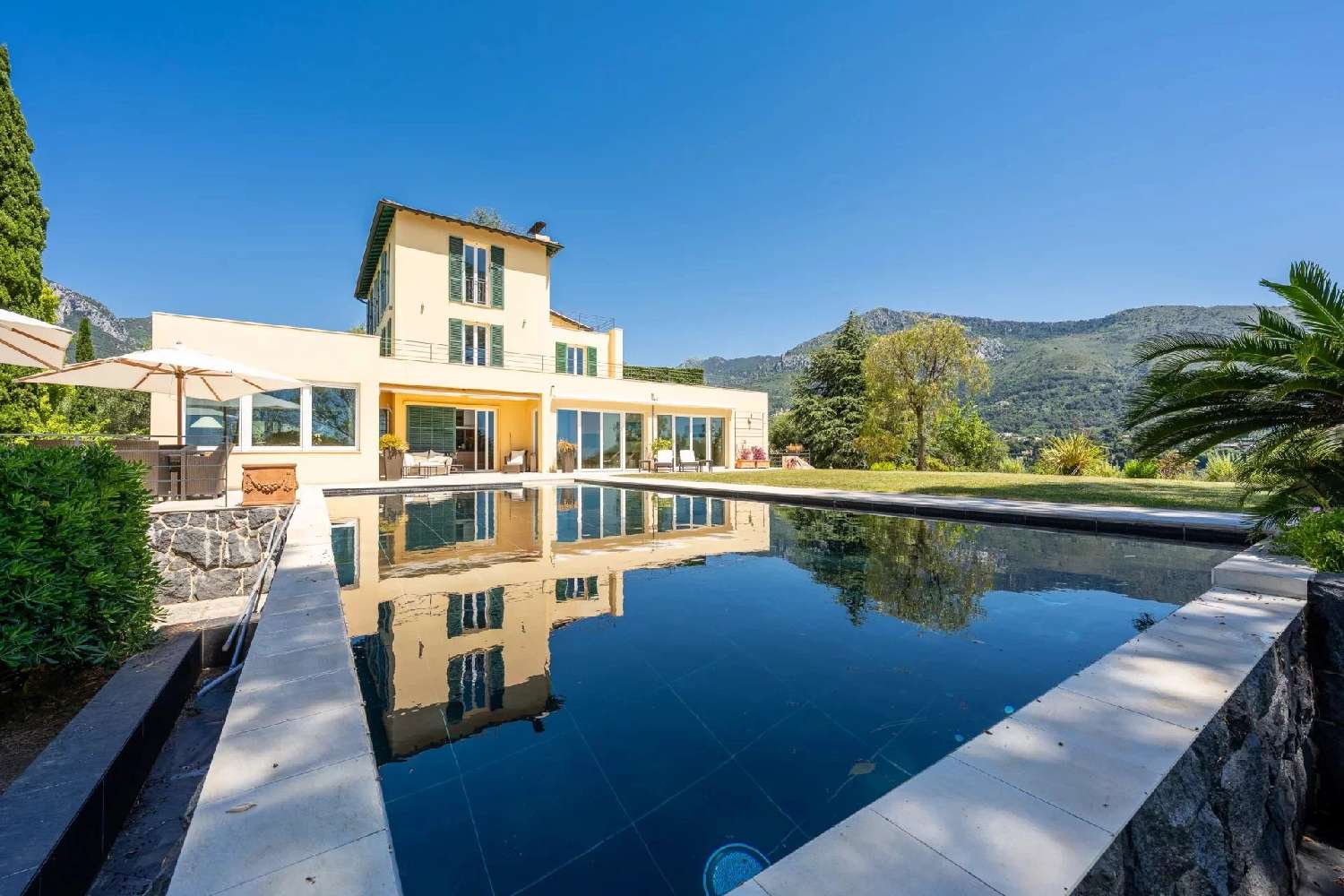 à vendre villa Menton Alpes-Maritimes 3