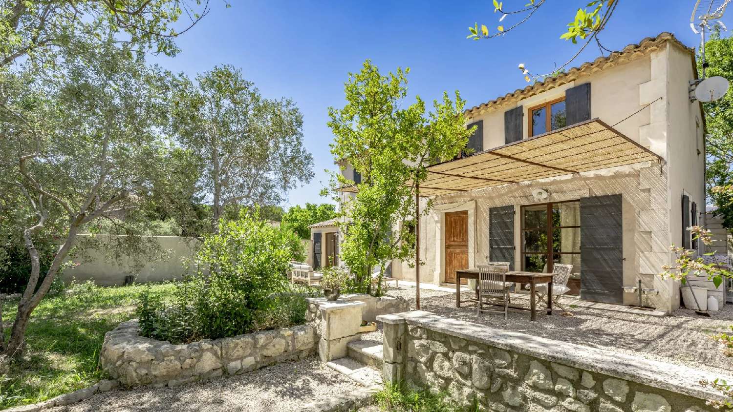 te koop villa Paradou Bouches-du-Rhône 2
