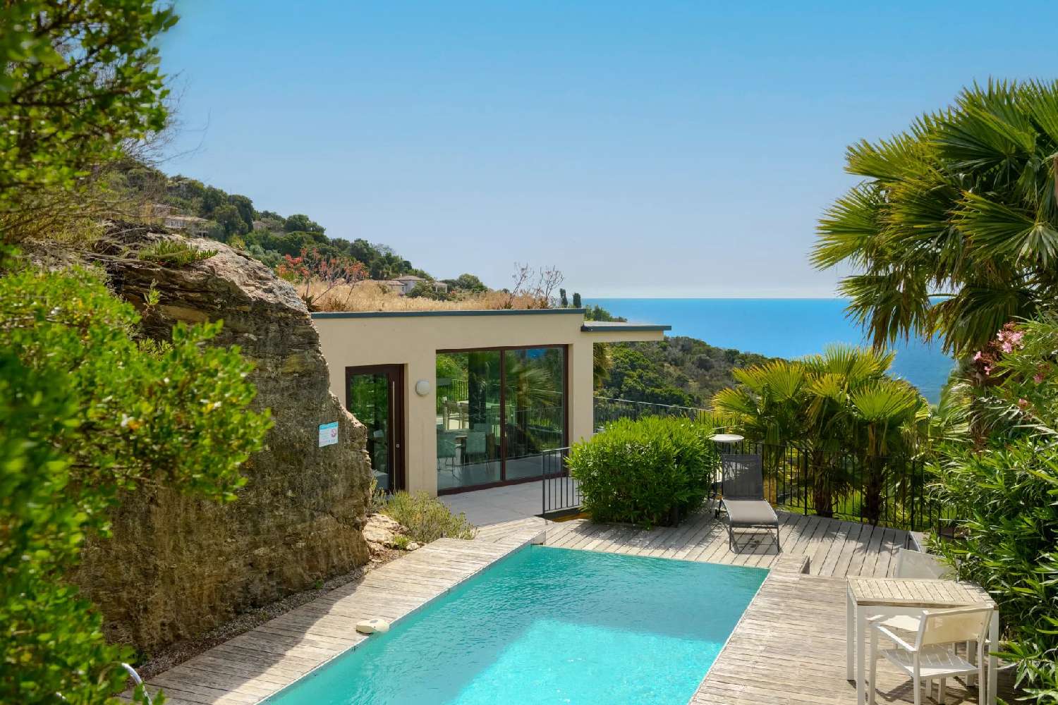 for sale villa Rayol-Canadel-sur-Mer Var 7