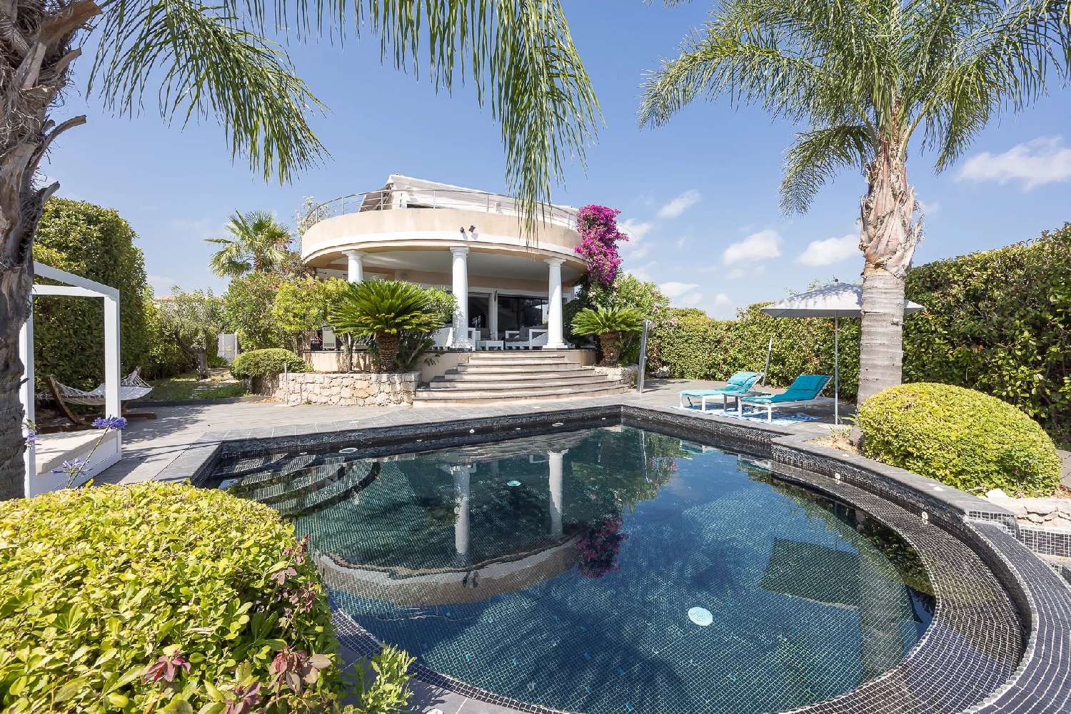en venta villa Saint-Laurent-du-Var Alpes-Maritimes 1